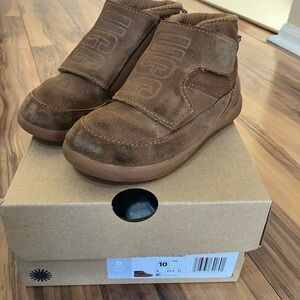 UGG Kids Stryder Boots in Chestnut